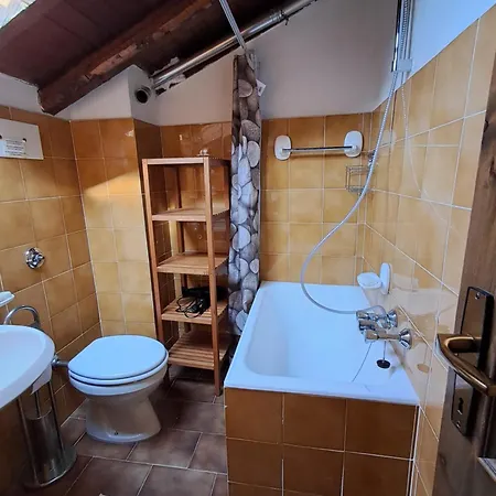 Casa Tra I Boschi アパート Esino Lario