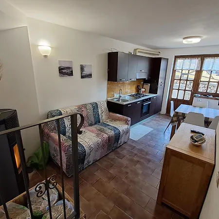 Casa Tra I Boschi アパート Esino Lario