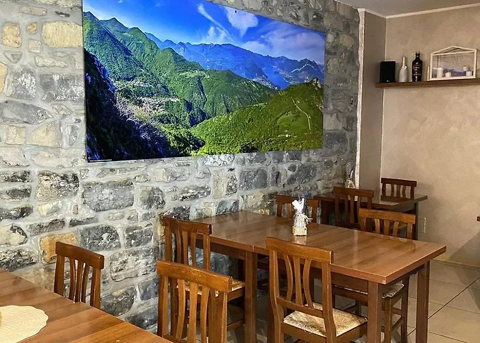 Casa Tra I Boschi Esino Lario